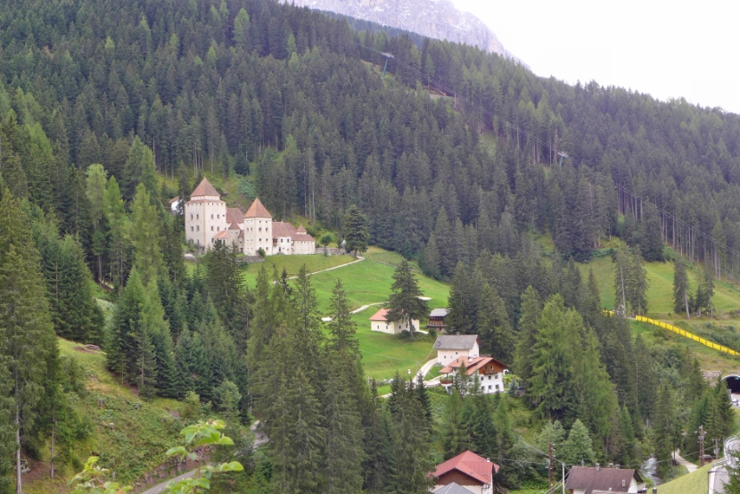 Fischburg bei St. Christina