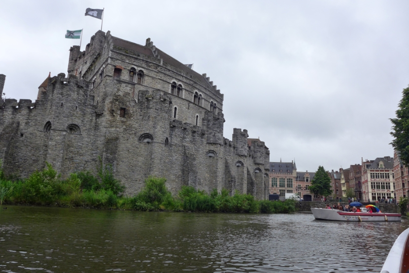 Grachtenfahrt - Burg